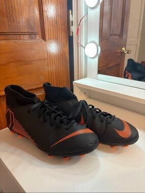 Nike Mercurial Superfly 6 Club mg Soccer Cleat Black/Orange soccer cleats